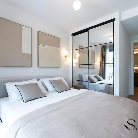 Luxury 2 Bedroom Apartment, Pools, Sauna, Gym & Apartment MIJAS COSTA