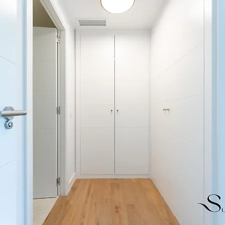 Apartment Luxury 2 Bedroom Apartment, Pools, Sauna, Gym & MIJAS COSTA